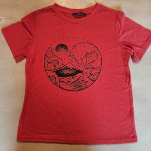 SHEIN red graphic tshirt Sea Wave size medium